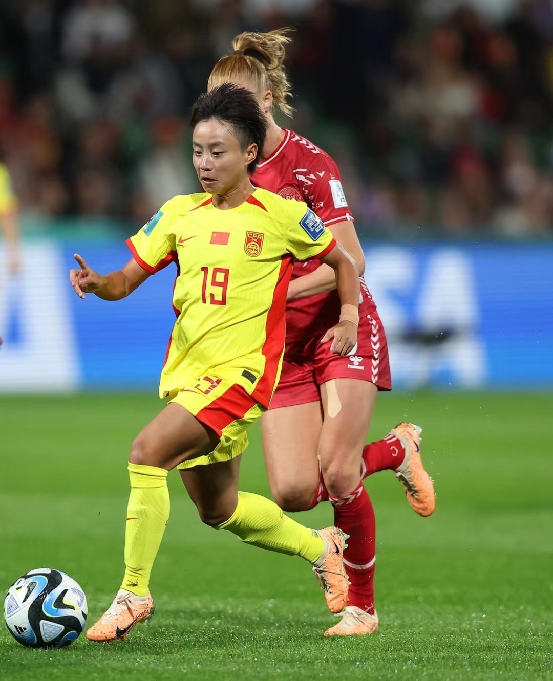 女足明星球员个个保持状态，助力胜利