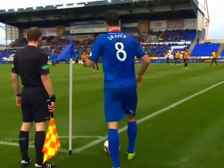 开云体育官网-精妙的战术部署，球员们奋力冲刺，势如破竹的简单介绍