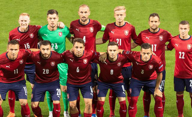 开云体育app-捷克队逆转晋级，挺进欧洲足球决赛