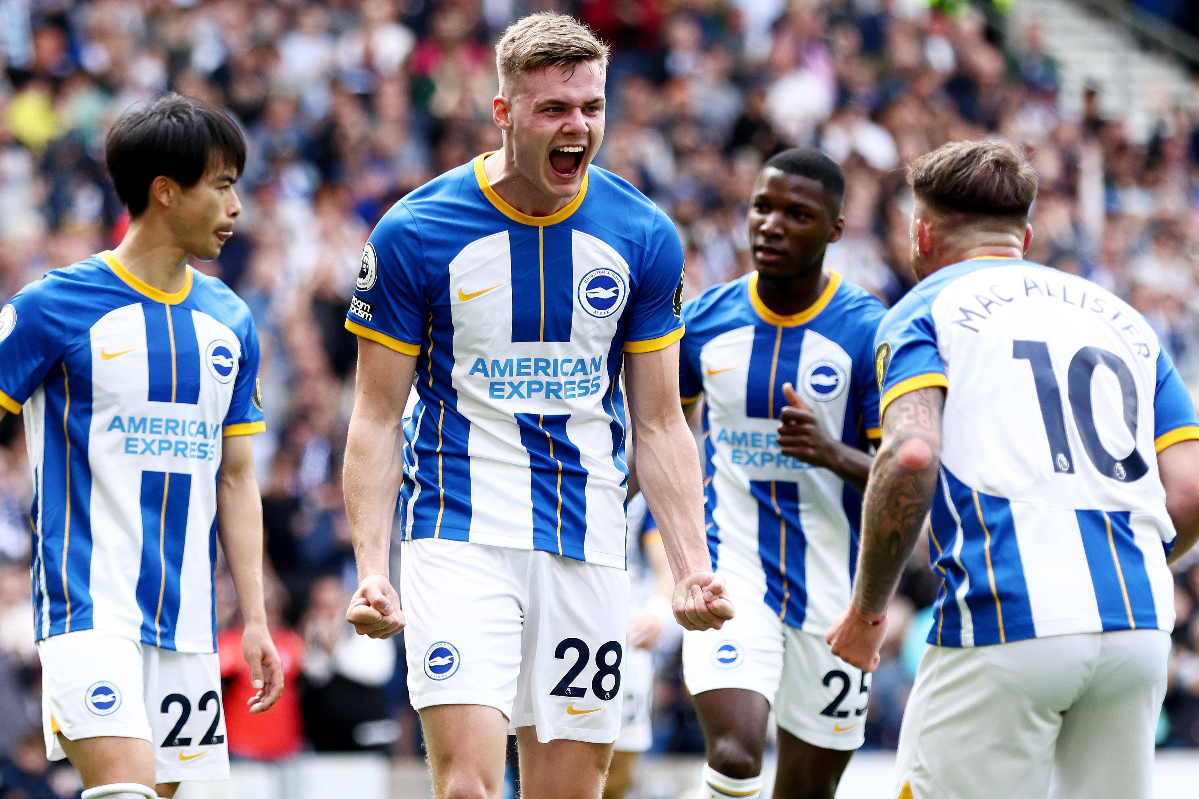 莱斯特城逼平南安普顿，保持不败