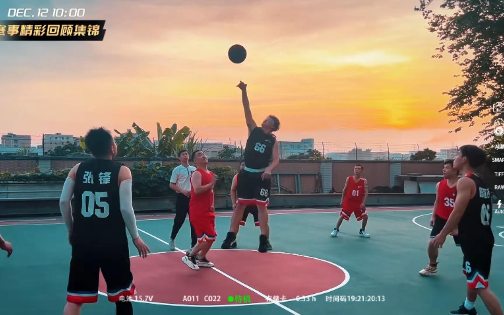 包含篮球对决中球员们拼尽全力，不畏强敌的词条