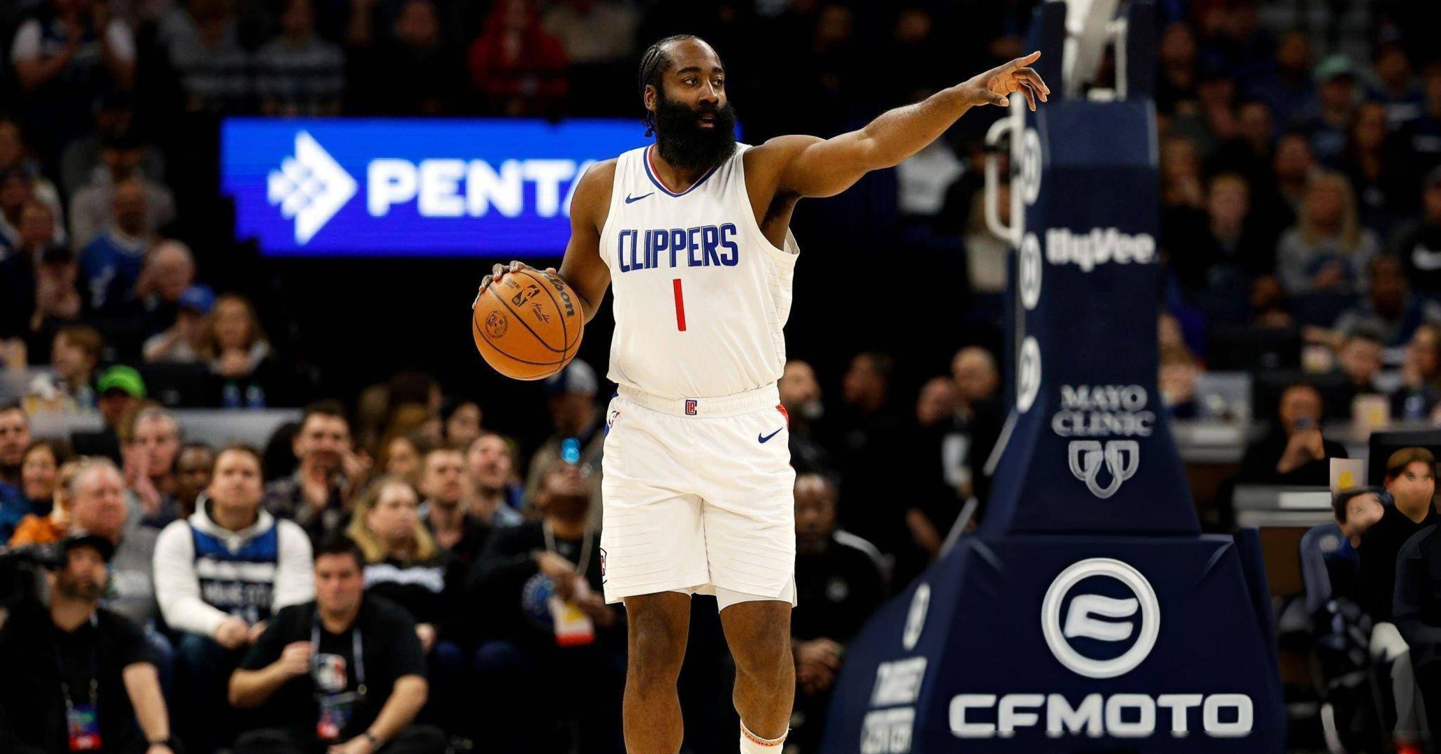 快船主教练发表看法，对球队未来表示信心