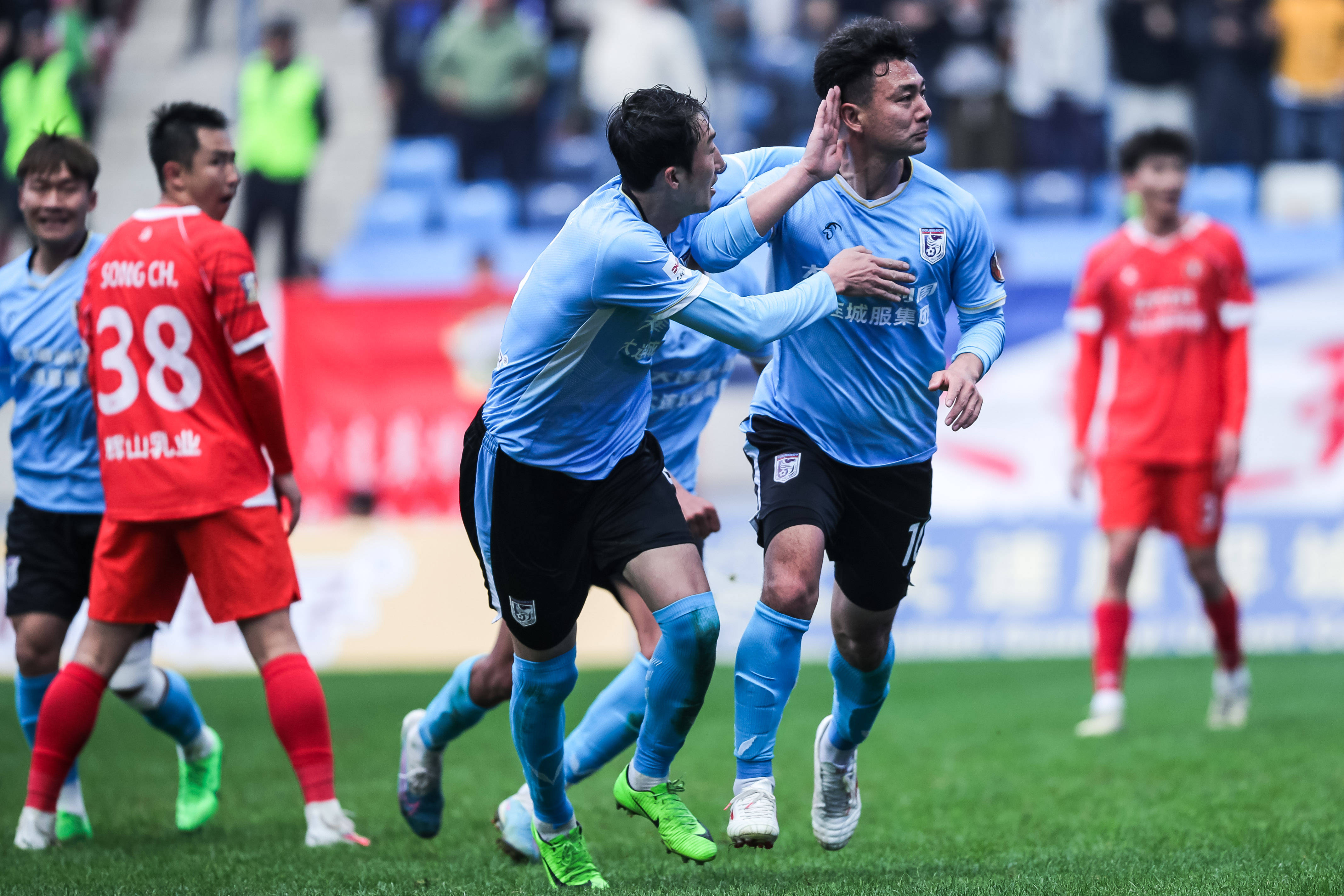 开云体育平台APP-包含足球职业联赛联赛近况备受关注，球队实力有所波动的词条