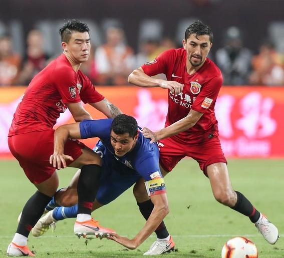 开云APP-中超比赛现实力差距，强队横扫对手