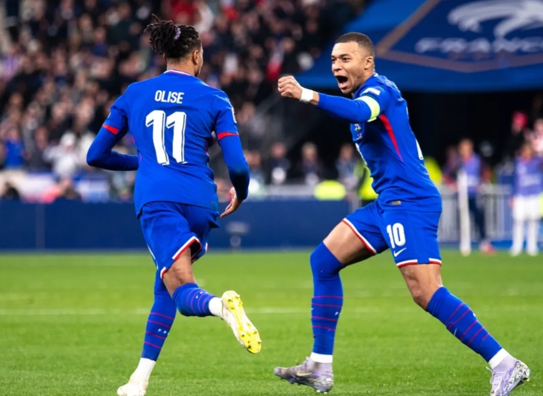 法国队客场战平乌克兰，欧锦赛参赛形势严峻