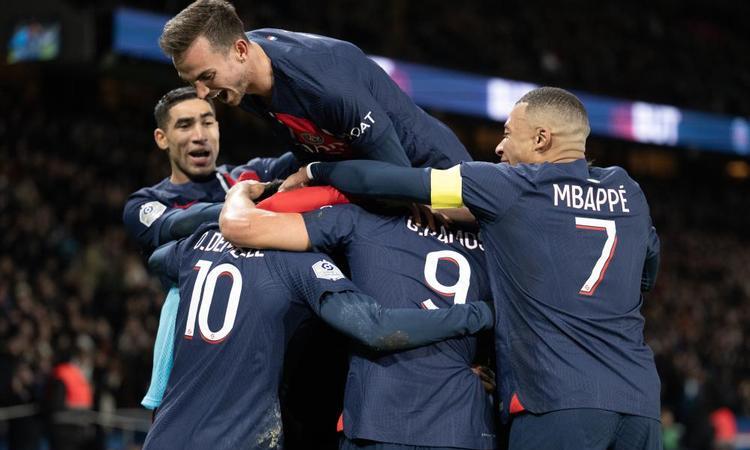 开云体育登录-马赛决定全力对抗巴黎圣日耳曼，力争取胜