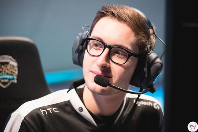 开云官网-C9绝杀TSM，Uzi打出惊人五杀入围赛2:1（柏林）