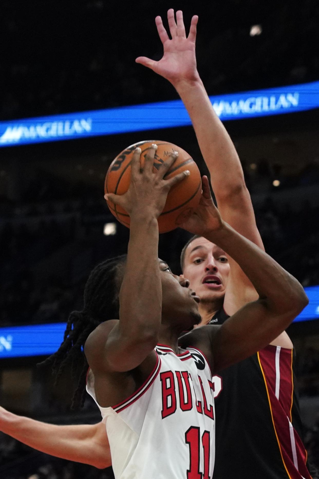 热火逆转公牛,取得胜利 热火逆转公牛,取得胜利