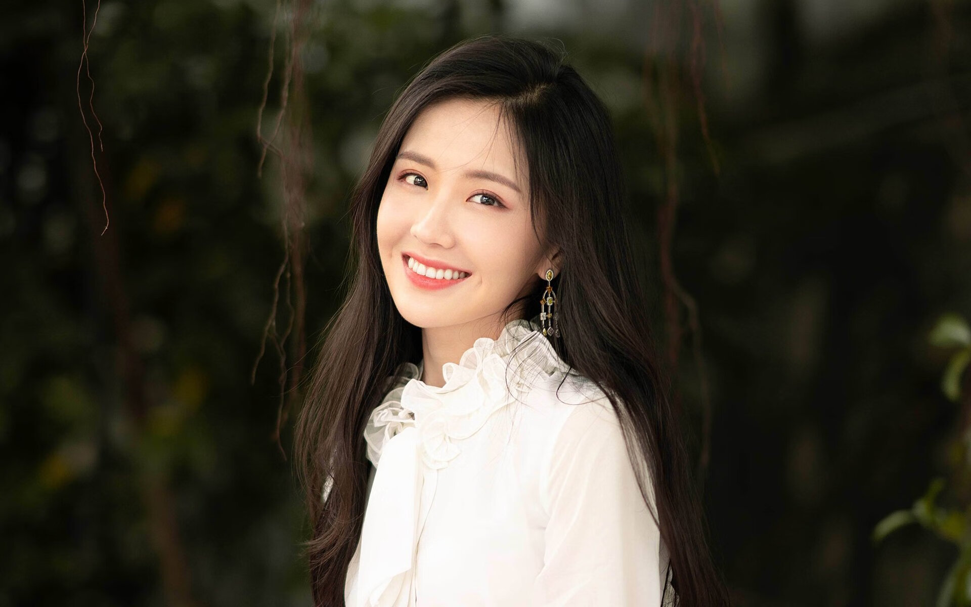 劳塔罗锋刃撕裂防线,奥地利与伊拉克一役,见证阿根廷利剑如何主宰进攻战场