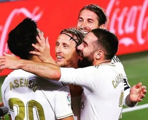 法国争冠战胜出喀麦隆,罗德里戈成为关键先生 法国争冠战胜出喀麦隆,罗德里戈成为关键先生