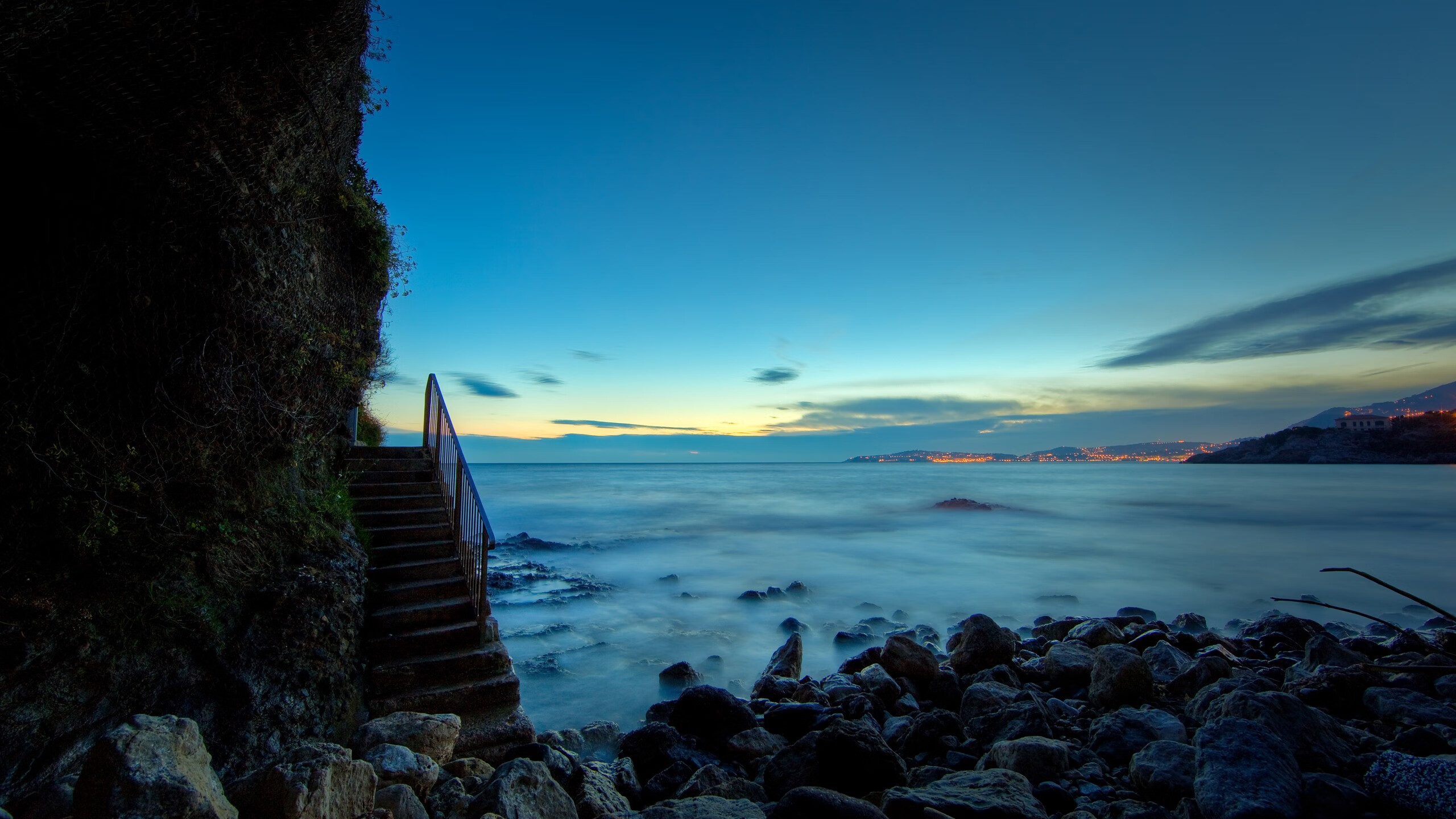 开云体育-深圳队制霸浙江队，乔治关键回合不手软，上演王者归来的热血剧本