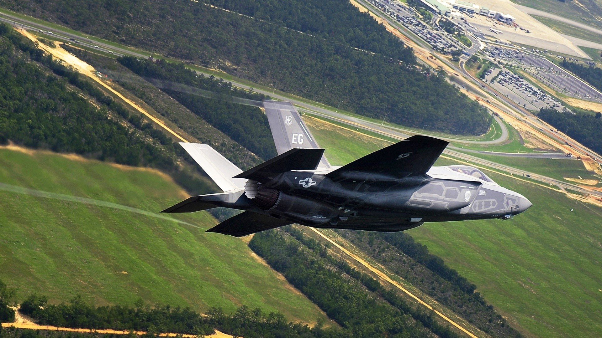 NBA季后赛之夜，贝恩节奏完全掌控，灰熊腾飞